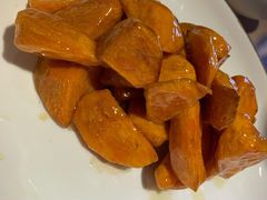 -关东小磨东北菜(上海长风大悦城店)