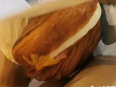 上星早餐-星巴克(广州东圃天银店)