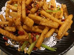 干扁藕丝-刘胖子家常菜·蹄花焖藕(中央花园店)