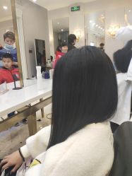 点击看大图 -YESIDO椰岛造型烫发染发