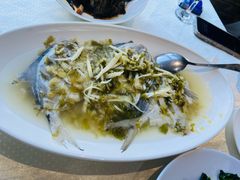 咸齑蒸鲳鱼-好兄弟郭巨海鲜(天一阁店)