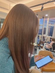 -C-18 SALON