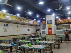 用餐区-天一沾水肥肠(科园一街店)