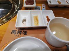 -万兴佳烤肉·长白山老味道(东岸里店)