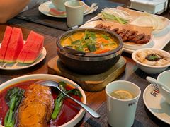 咸蛋黄红烧肉-肴约·花园式餐厅(湖里店)