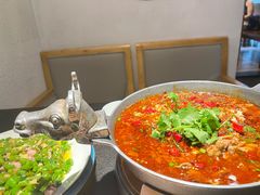 -万重锦·人文川菜馆(骡马市店)