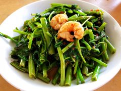 -大树下海鲜饭店
