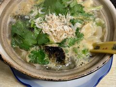 -小许三鲜砂锅馄饨店(家多乐烟酒店)