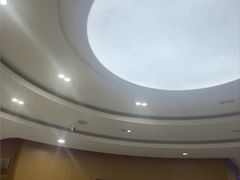 -雅悦齿科(顾村公园店)