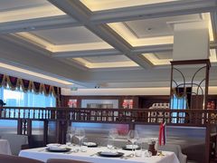 -马克西姆俄罗斯餐厅(通亚街店)