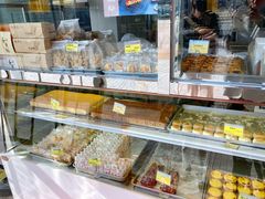 面包甜点陈列柜-鲍师傅糕点(西站店)