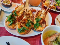 -锦厨国际自助餐厅 · 云端景观 (昆明索菲特大酒店)
