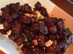 椒麻牛肉粒-津味老菜(露西亚商街店)