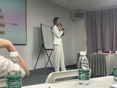 -四季美学色彩形象管理服装搭配