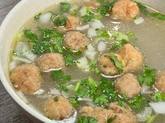 -何胖子丸子汤(南海街店)