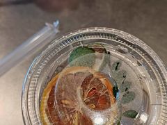 -J Create城市露营咖啡·简餐·宠物(上海动物园店)