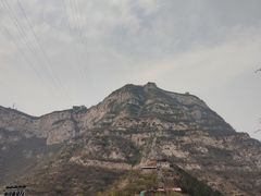 -抱犊寨风景区
