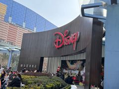 -陆家嘴空中步行连廊