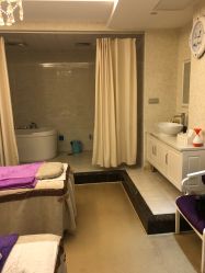 -悦芳庭美肤美体品牌集合店