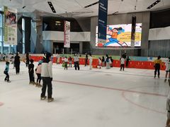 -冰纷万象滑冰场(南山万象天地店)