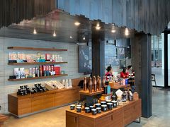 自助取餐区-星巴克臻选(广州高德置地秋广场店)