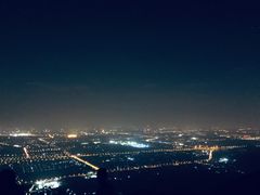 -鬼笑石后山停车场