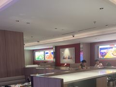 -海底捞火锅(杭州庆春路夜宵主题店)