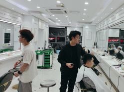 -镁连社·美联社