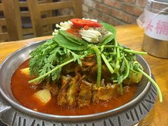 -喇喇排骨火锅·传统韩式脊骨汤(望京西园总店)