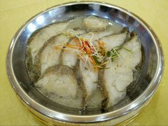 -南京悦客假日酒店