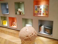 -潮一不贰·法式甜品·生日蛋糕·西式简餐(外滩店)