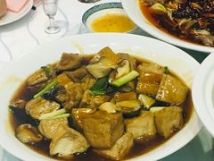 -深圳富苑皇冠假日套房酒店