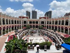 -佛罗伦萨小镇广佛名品奥特莱斯(疏港路店)