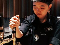 -星巴克臻选(济南恒隆店)