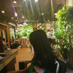 -藤野造型·专业烫染店