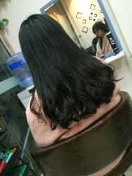 -摩力美发·烫·染·设计专业店