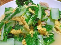 -泉畔人家·老济南经典鲁菜(大明湖店)