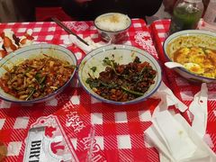 -荆九爷爆炒桥头三嫩(云南北路店)