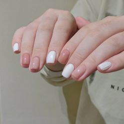 -悦指间美甲美睫