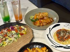 -STARRY CAFE & LOUNGE BAR(高新店)