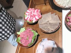 -贵府酸汤牛肉火锅·贵州老字号(飞山街店)