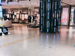 -北京利生体育商厦