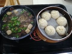 -百年尹氏汤包(环球美食荟店)