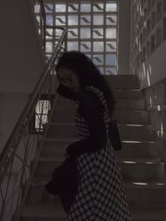 -苑苑发型设计