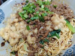 -丁丁猫重庆小面(徐州路店)