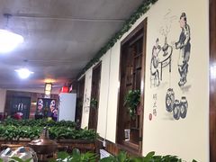 -果松木炭酸菜铜火锅·外婆参鸡汤