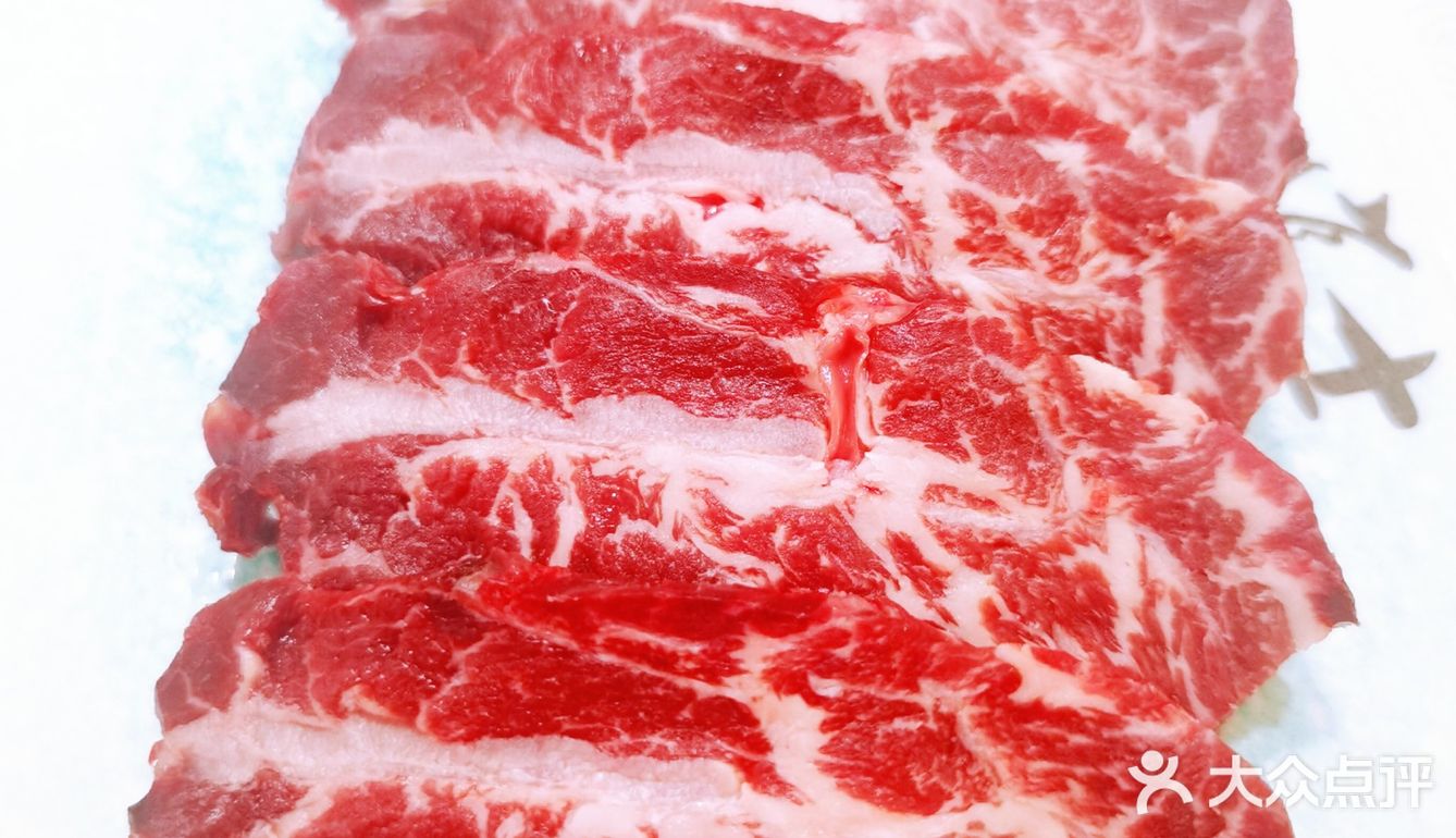 吃肉乐园丨富士烧肉牧场肉品高级，等你来大快朵颐