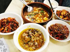 -笨罗卜浏阳菜馆(太平街店)