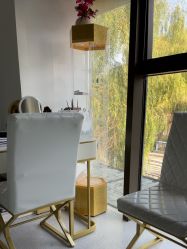 -斐尔国际皮肤管理中心