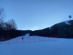 -亚布力新体委滑雪场